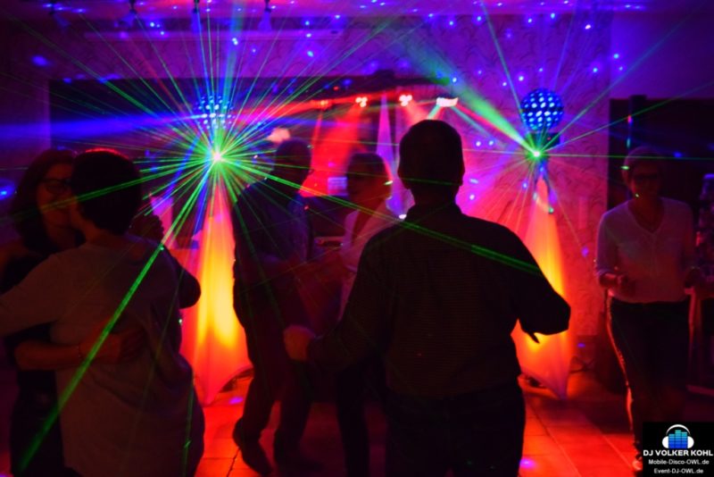 Event-DJ-OWL.de DJ Volker Kohl auf einer Geburtstagsparty