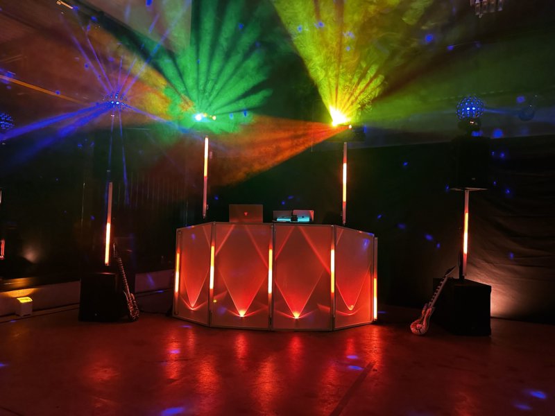 Equipment von DJ Volker Kohl für ein Firmenevent Equipment von DJ Volker Kohl für ein Firmenevent